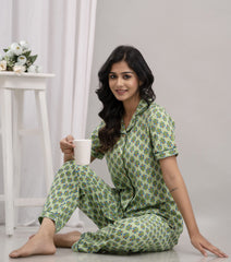 "Minty Bloom" Printed Viscose Night Suit