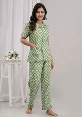 "Minty Bloom" Printed Viscose Night Suit