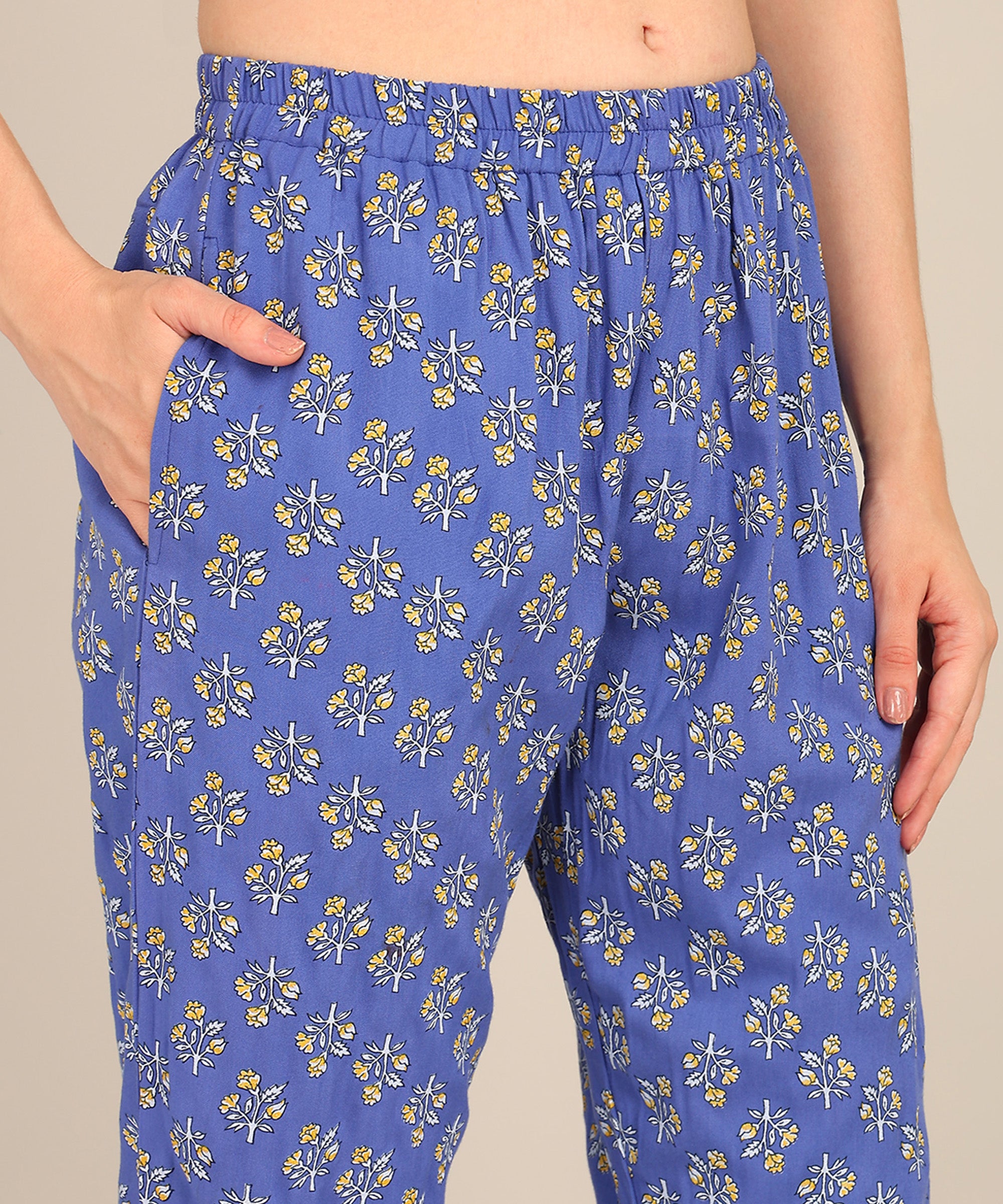 "Daisy Dusk" Viscose Printed Night Suit