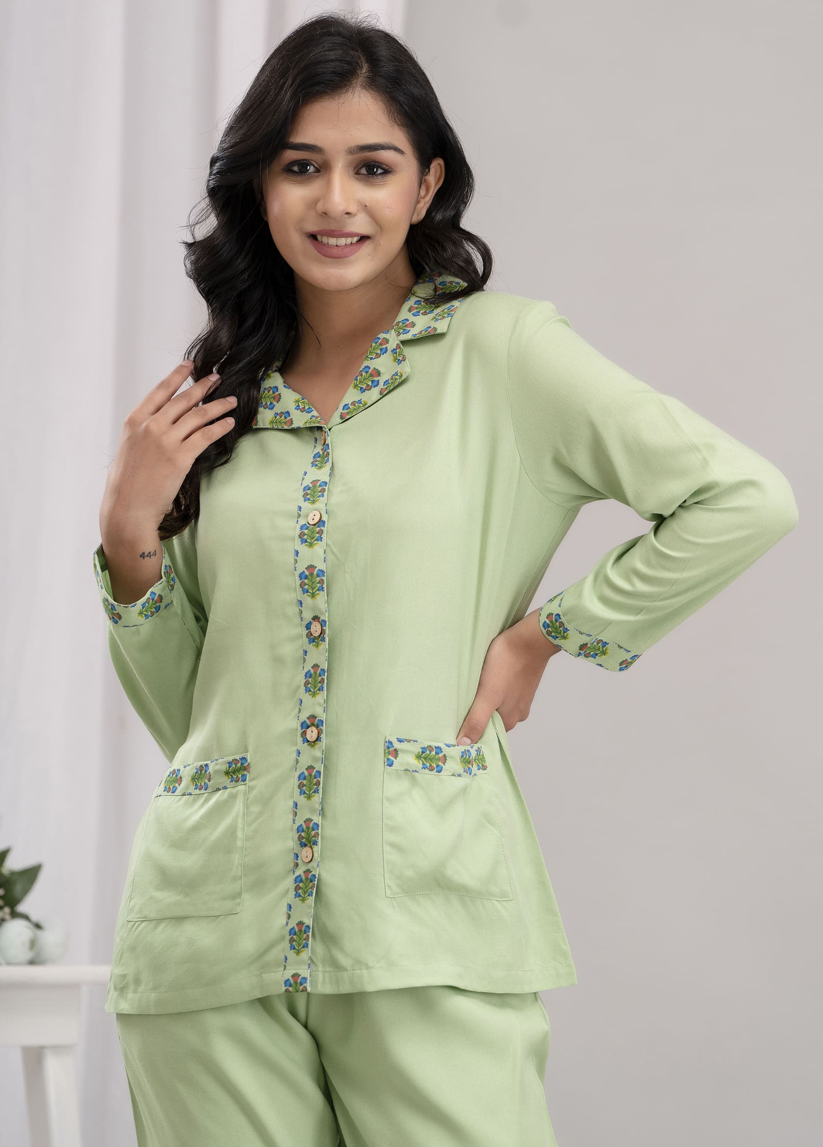"Mint Garden" Solid Viscose Night Suit