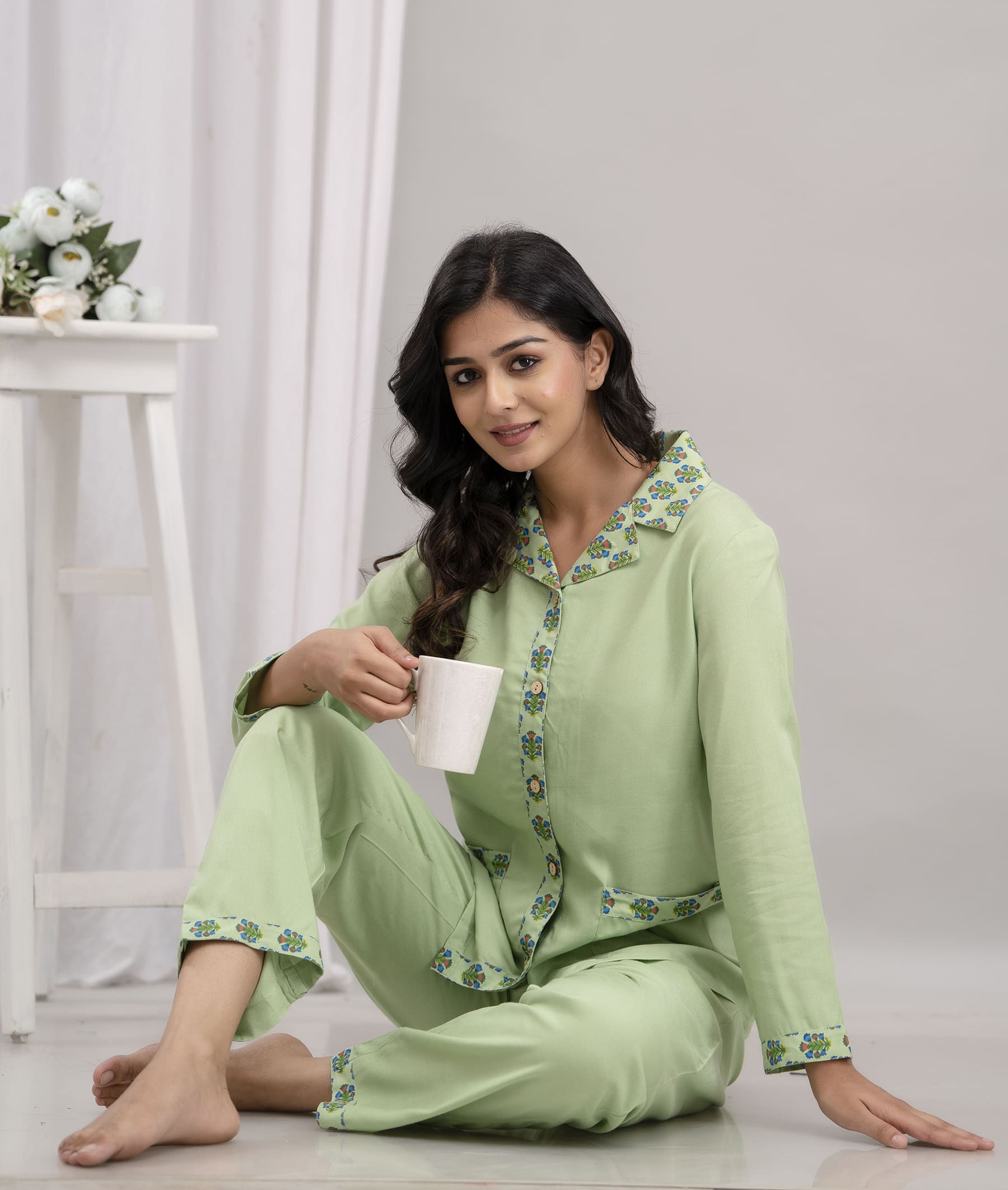 "Mint Garden" Solid Viscose Night Suit